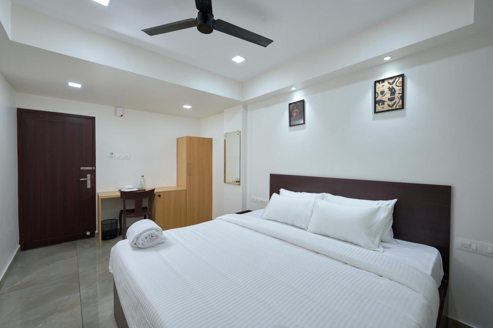Reach Inn Kochi Екстер'єр фото