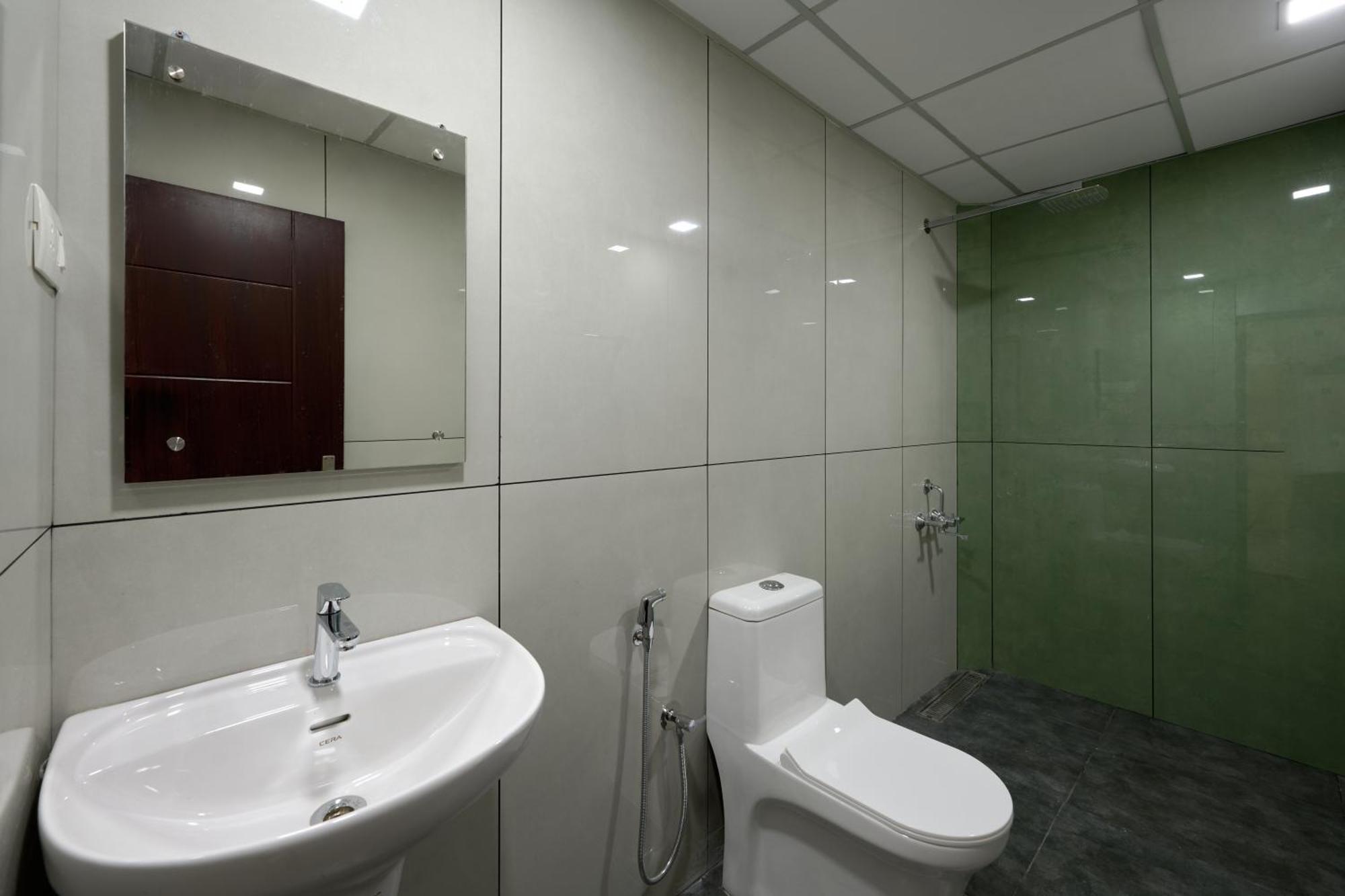 Reach Inn Kochi Екстер'єр фото