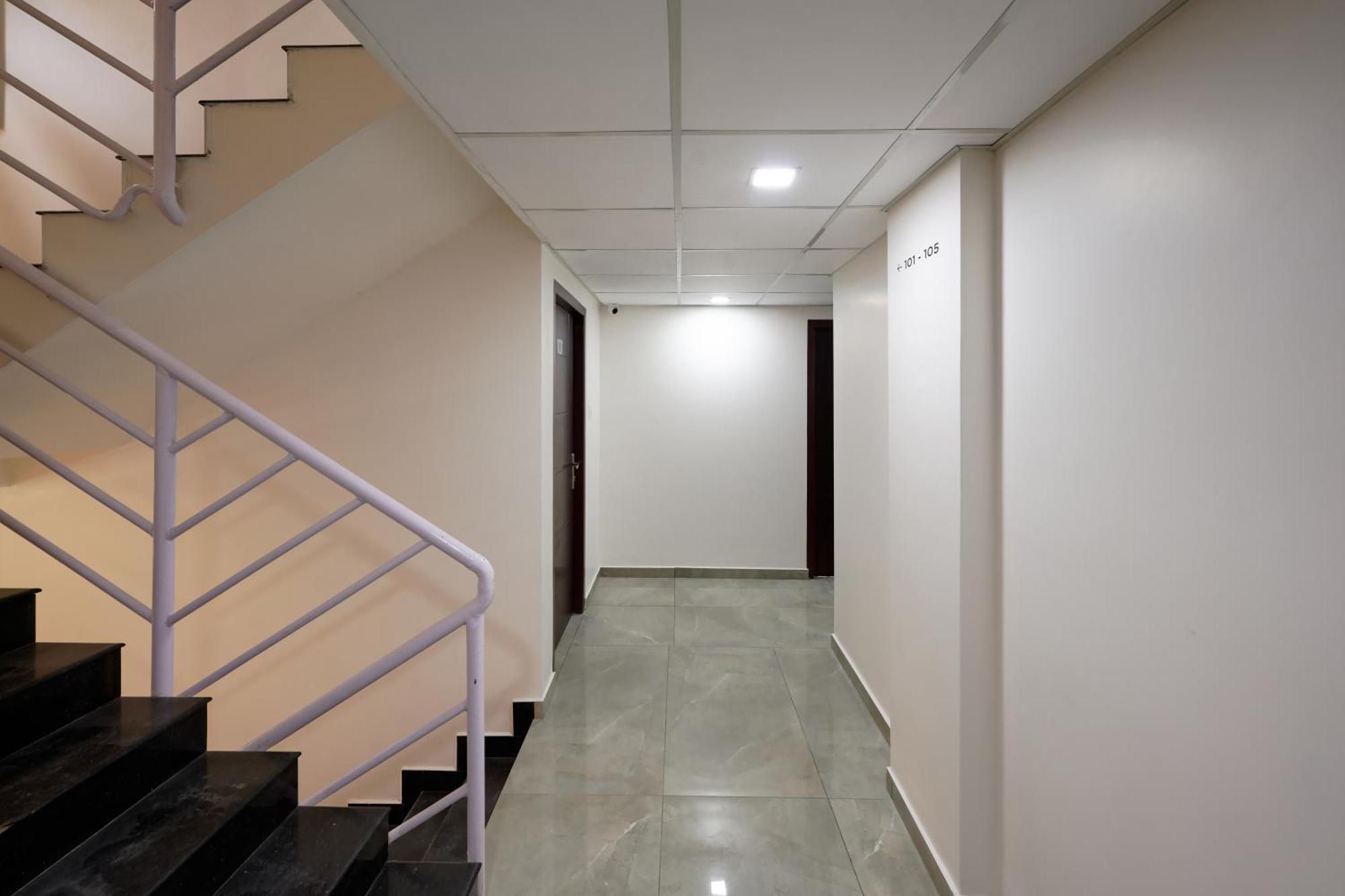 Reach Inn Kochi Екстер'єр фото