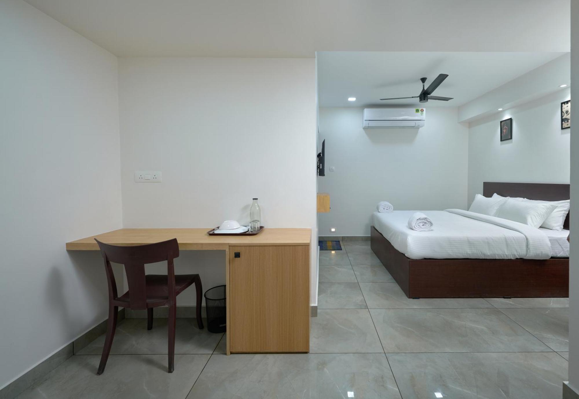 Reach Inn Kochi Екстер'єр фото