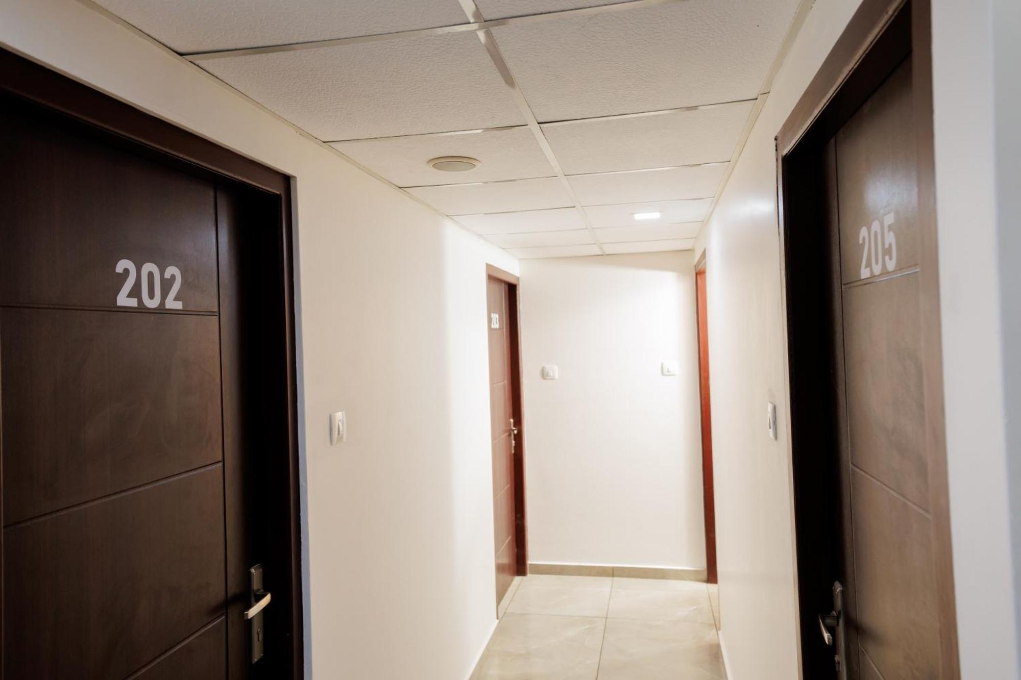 Reach Inn Kochi Екстер'єр фото